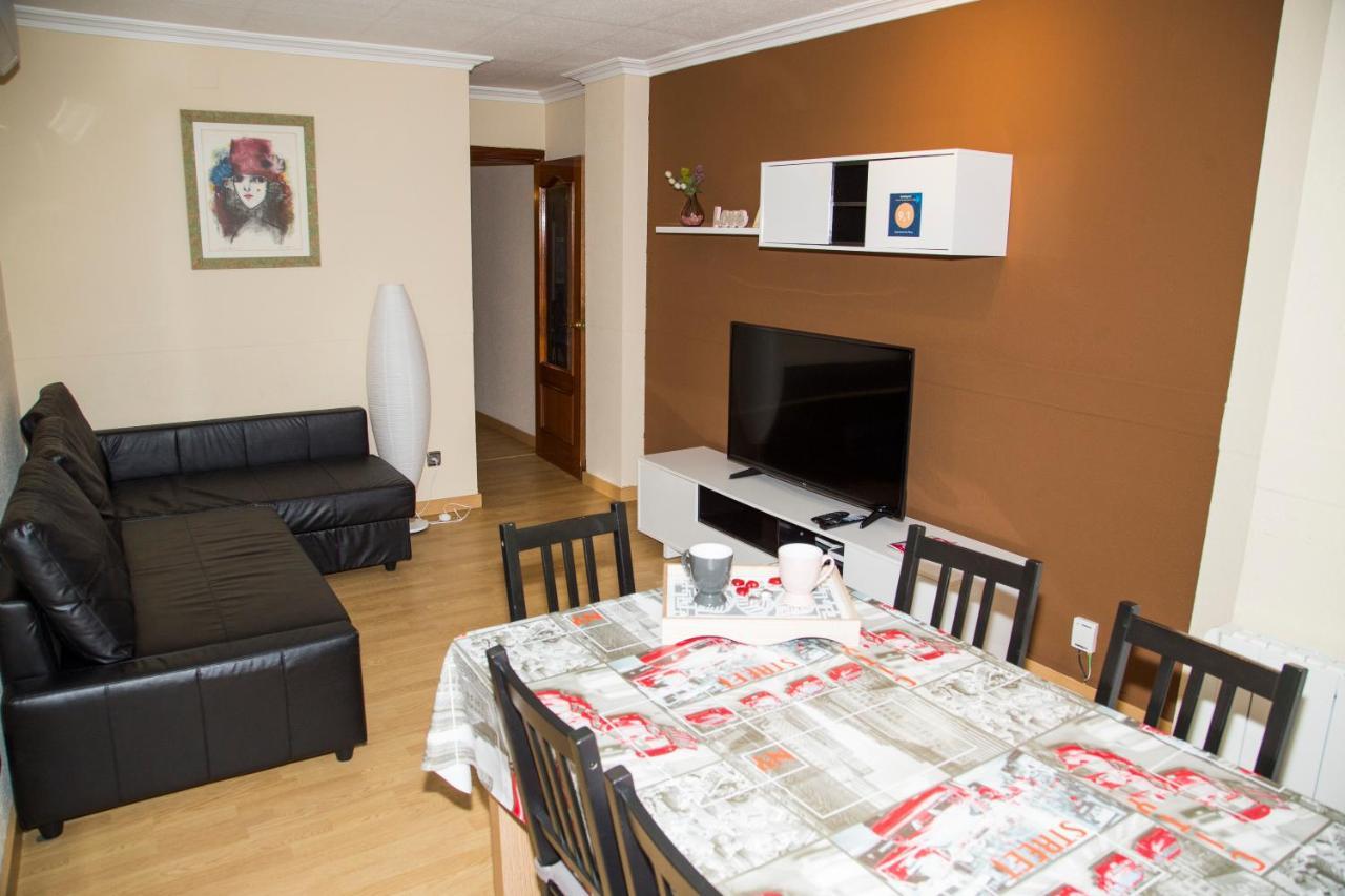 Apartamento Reus 1 - Parking Gratuito מראה חיצוני תמונה